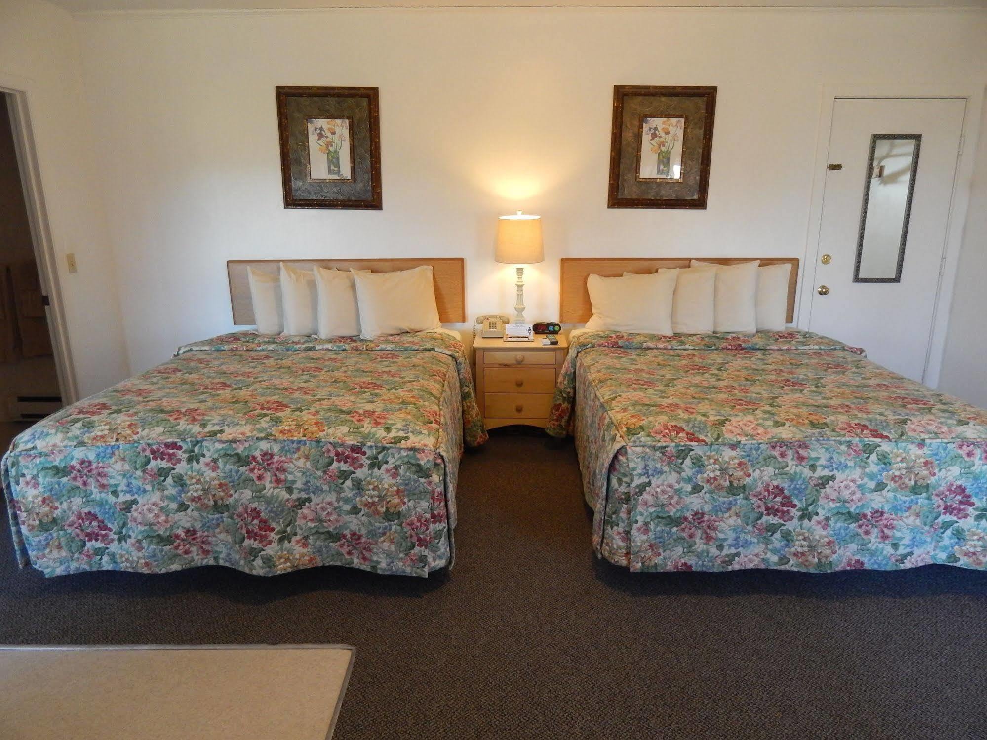 Acadia Sunrise Motel เทรนตัน ภายนอก รูปภาพ